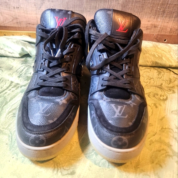 Louis Vuitton Trainer Eclipse Mens Size 8 - Picture 1 of 7